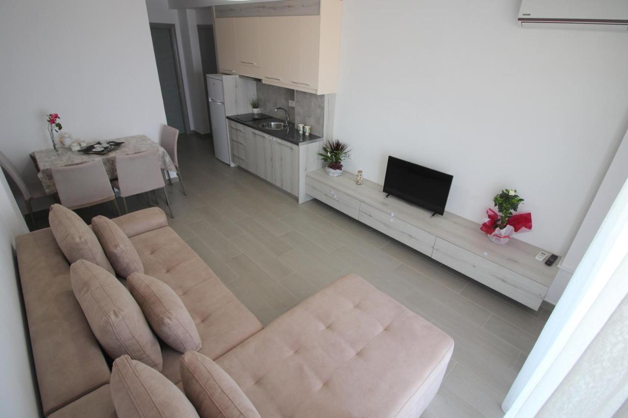 Ferienwohnung Amaris Sarandë Zimmer foto